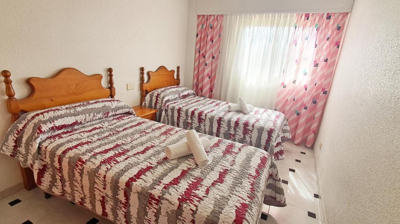 Apartamento EUROPA I - Playa de Miramar Exterior foto